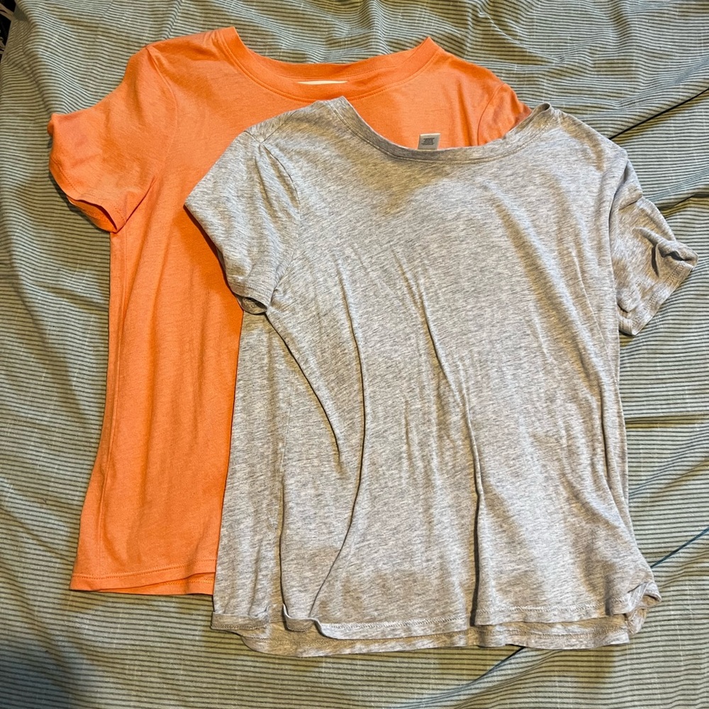 F21 Simple T-Shirts